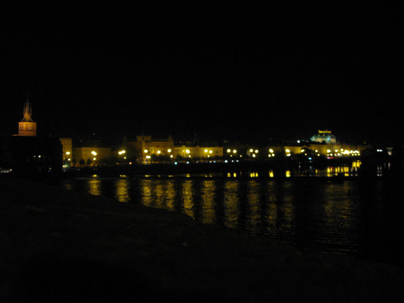 Praga di notte